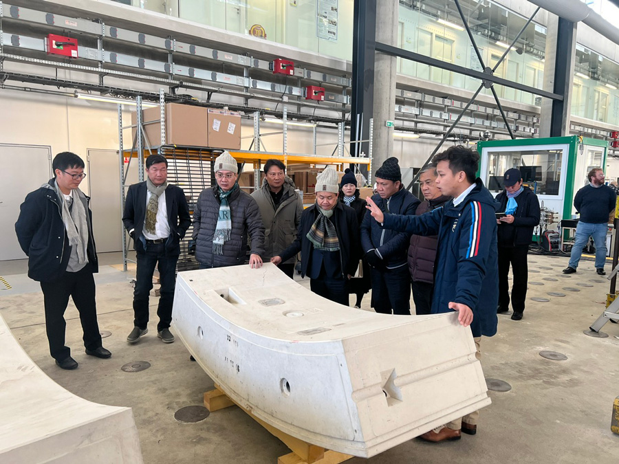 Dong Thap delegation to study Marne-la-Vallée urban planning